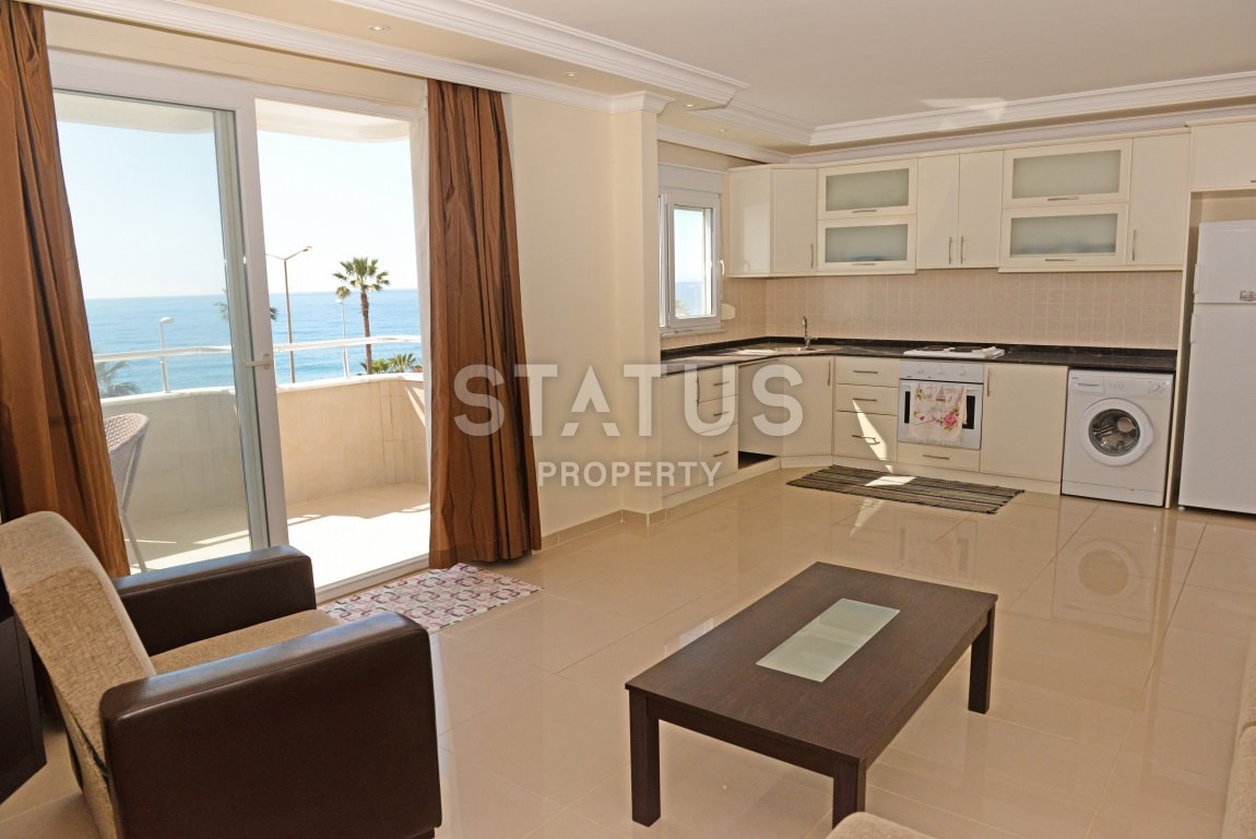 Прямой вид на море! Первая линия! Трехкомнатная квартира с мебелью в районе Махмутлар фото 9