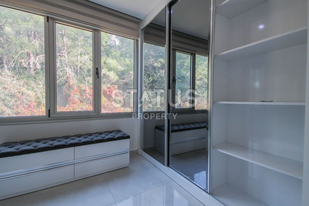 Трехкомнатная квартира с прямым видом на море на первой линии, 120 м2 фото 5