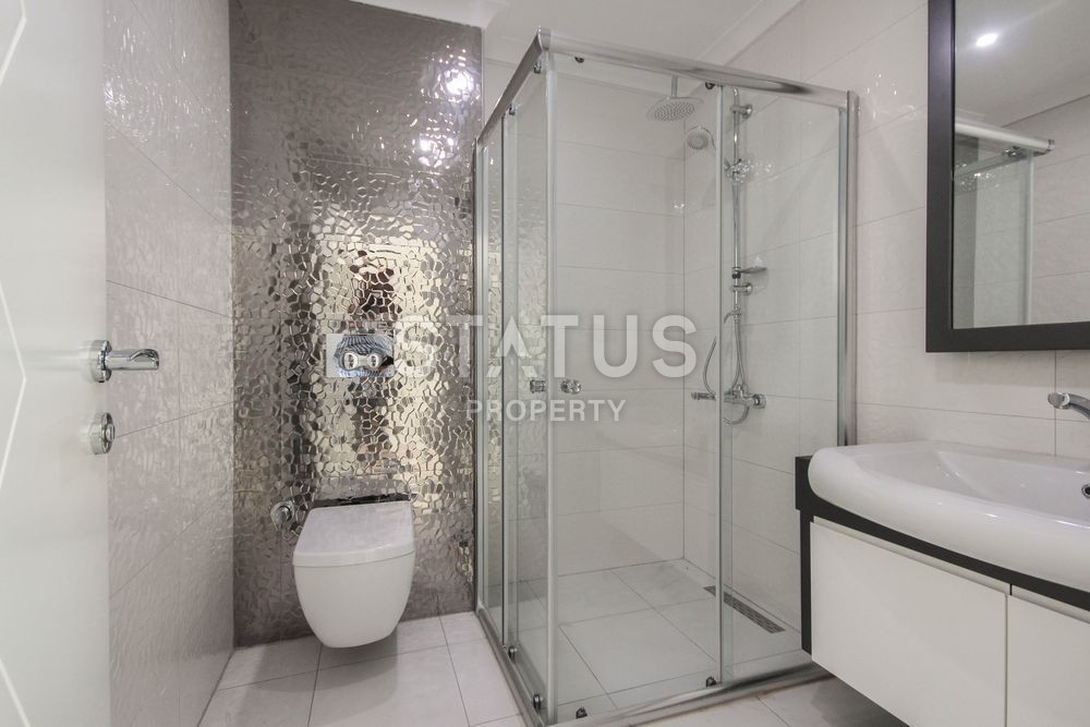 Трехкомнатная квартира с прямым видом на море на первой линии, 120 м2 фото 13