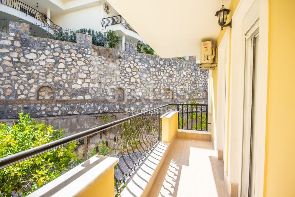 Просторная вилла 3+1 с видом на море в районе Каргыджак, 200 м2 фото 9