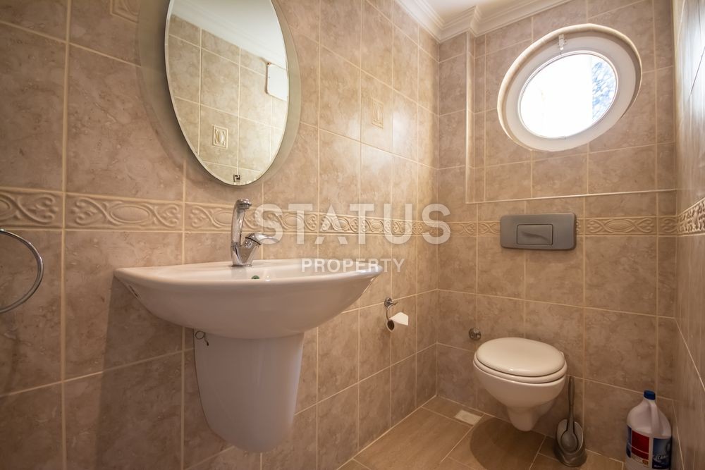 Просторная вилла 3+1 с видом на море в районе Каргыджак, 200 м2 фото 27