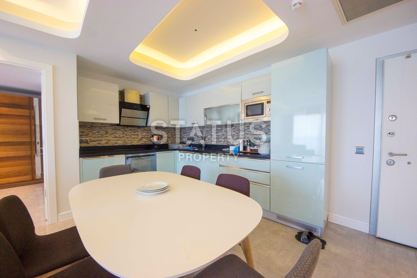 Просторная квартира планировки 2+1, 156 м 2 в комплексе класса люкс отельного типа с собственным пляжем, район Конаклы, Аланья фото 18