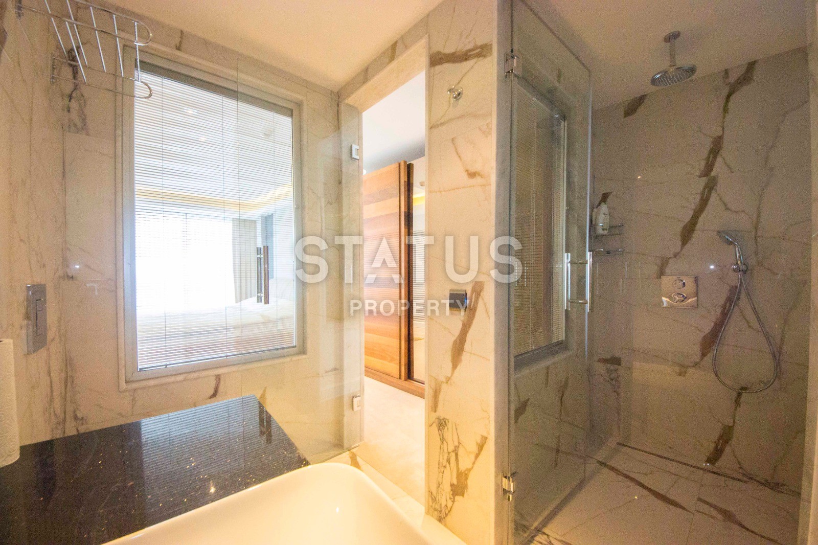 Просторная квартира планировки 2+1, 156 м 2 в комплексе класса люкс отельного типа с собственным пляжем, район Конаклы, Аланья фото 21