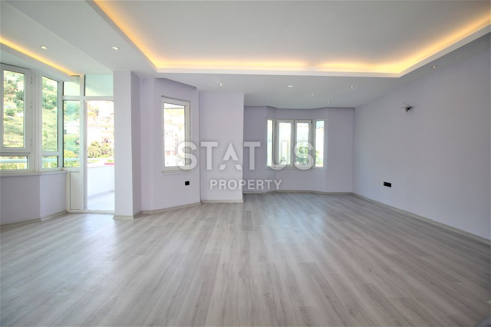 Трехкомнатная квартира в центре Алании, 110 м2 фото 2