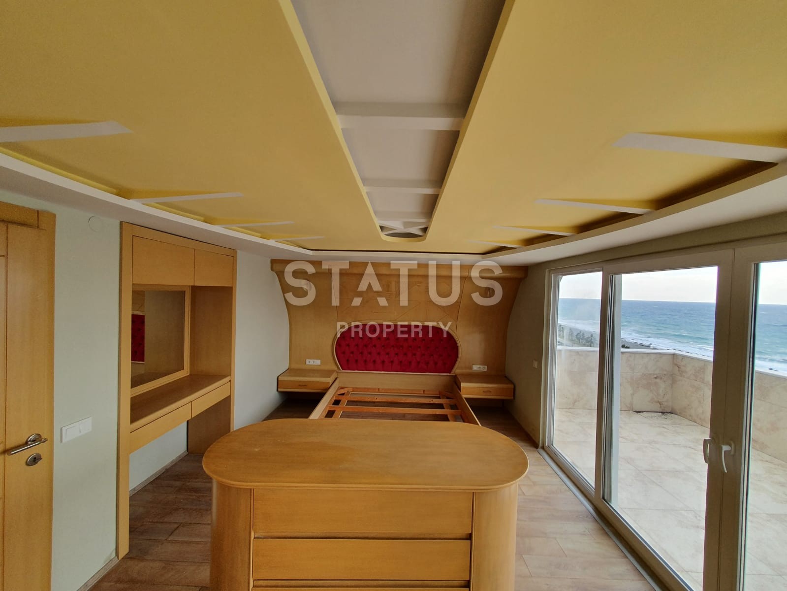 Двух уровневые апартаменты 4+1 с прямым видом на море, 220 м2. Кестель, Алания фото 23