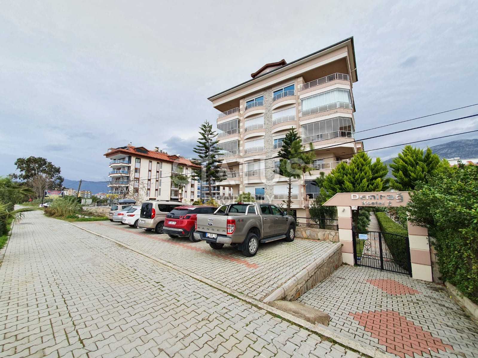 Двух уровневые апартаменты 4+1 с прямым видом на море, 220 м2. Кестель, Алания фото 36