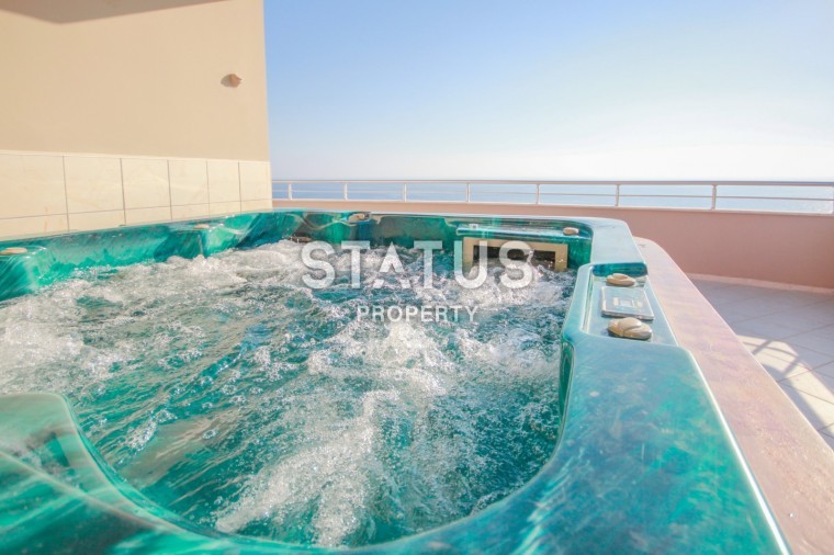 Дублекс в Махмутларе с потрясающим видом на море, 260 м2 фото 1