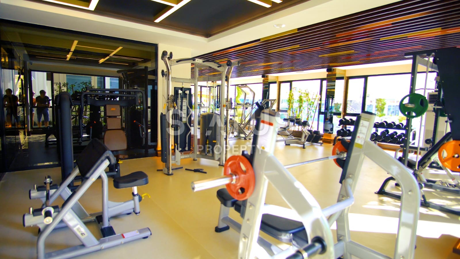 Трехкомнатная квартира в элитном комплексе, 110 м2 фото 14