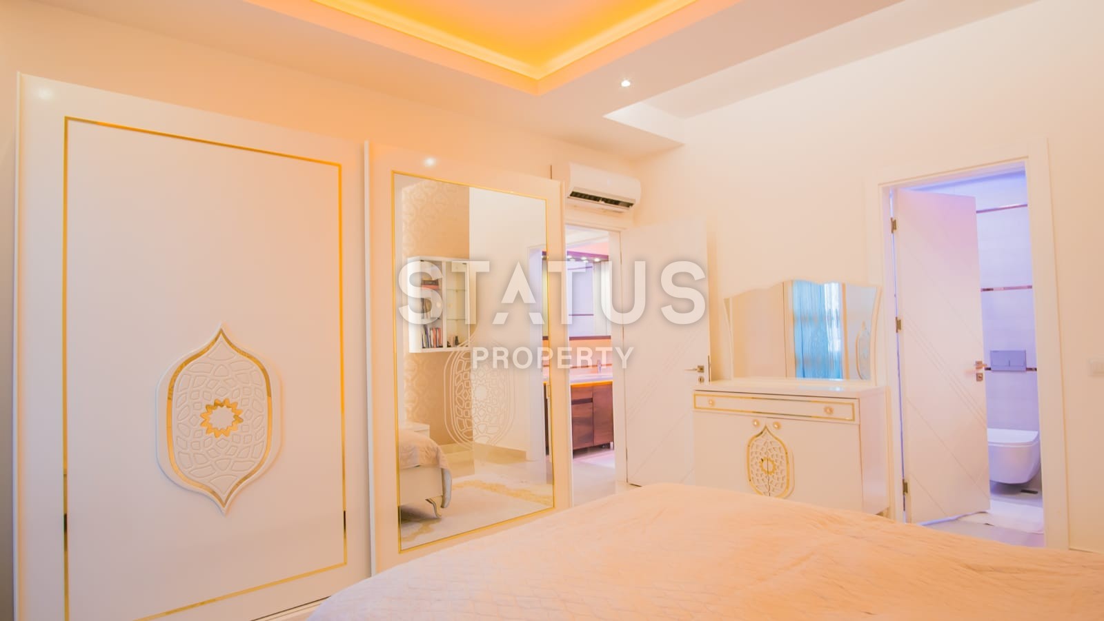 Трехкомнатная квартира в элитном комплексе, 110 м2 фото 23