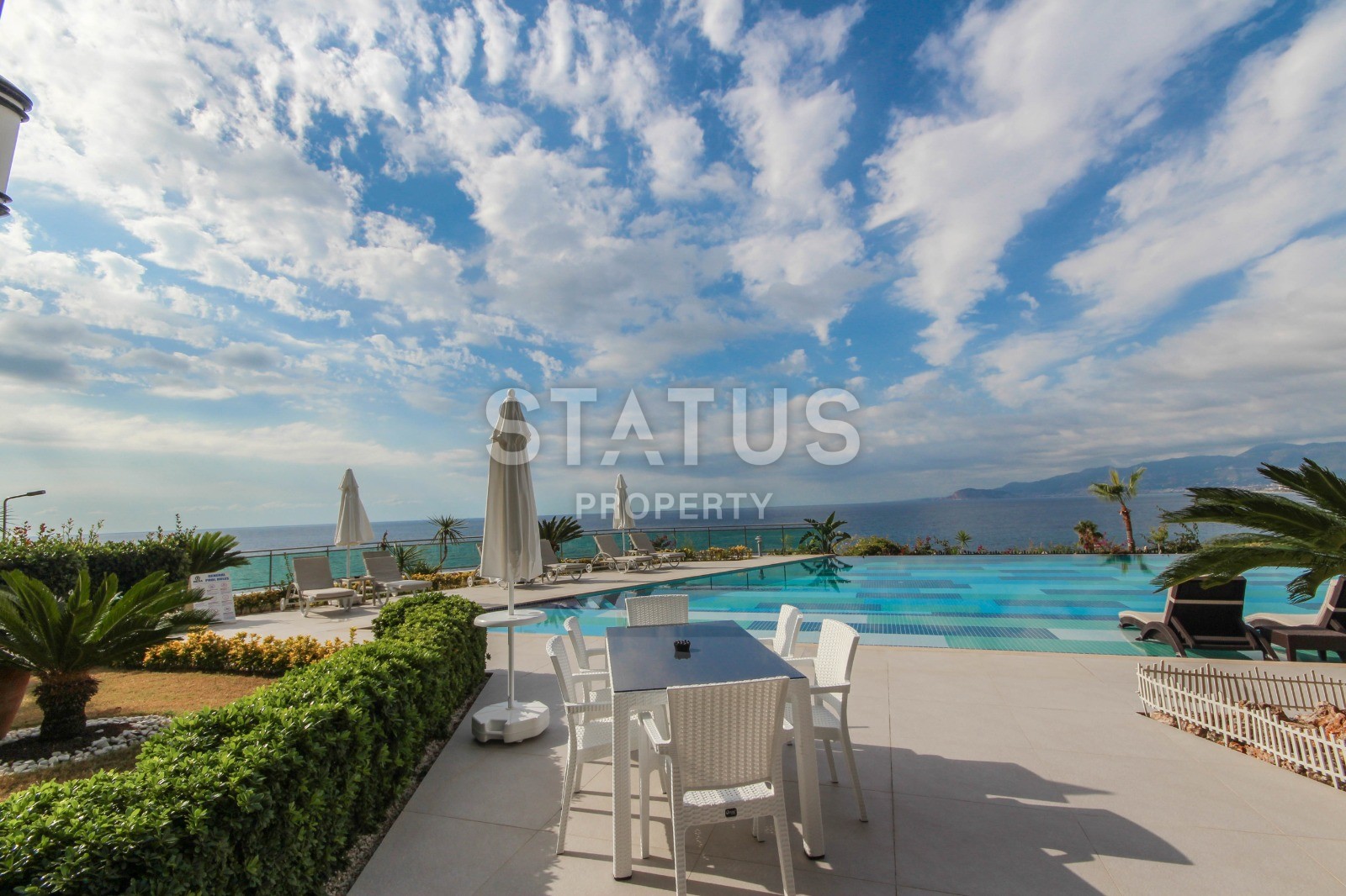 Excellent 1+1 apartment with sea views in Kargicak, 65 sq. m. фото 14