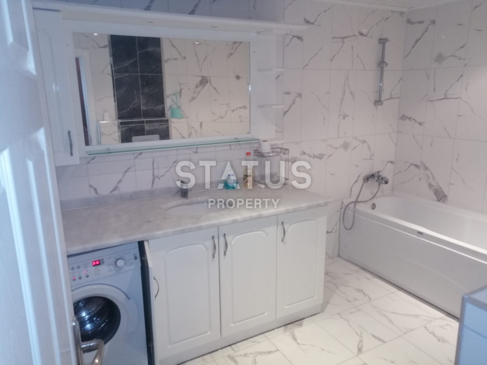 Duplex layout 4+1 overlooking the sea, castle and mountains, 280 m2. Mahmutlar, Alanya. фото 83