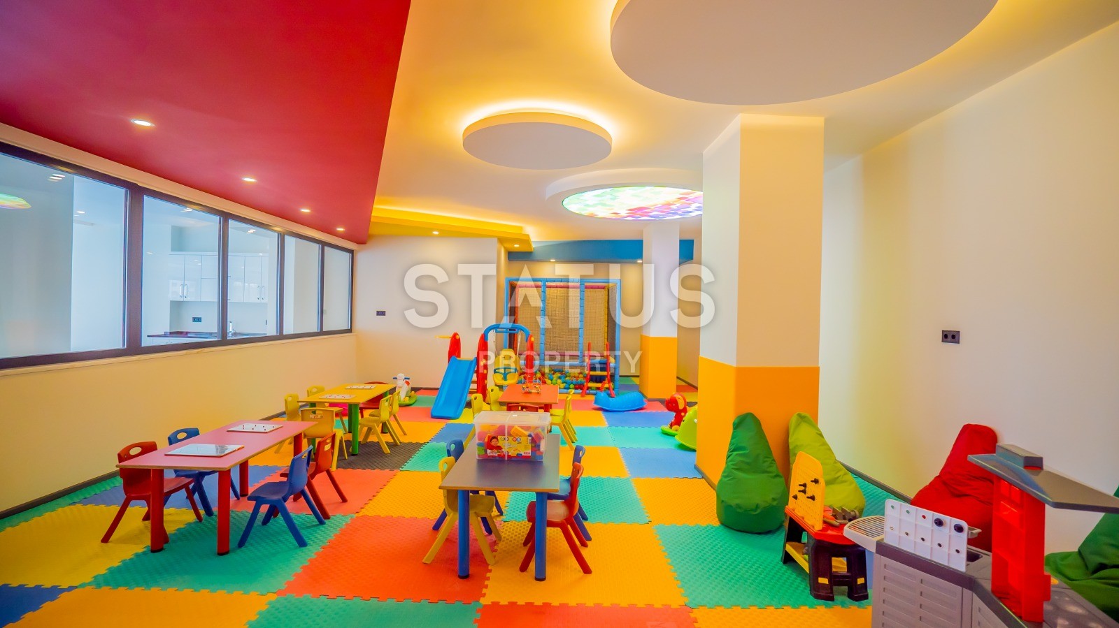 Spacious three-room apartment with sea view, 120 m2 фото 3