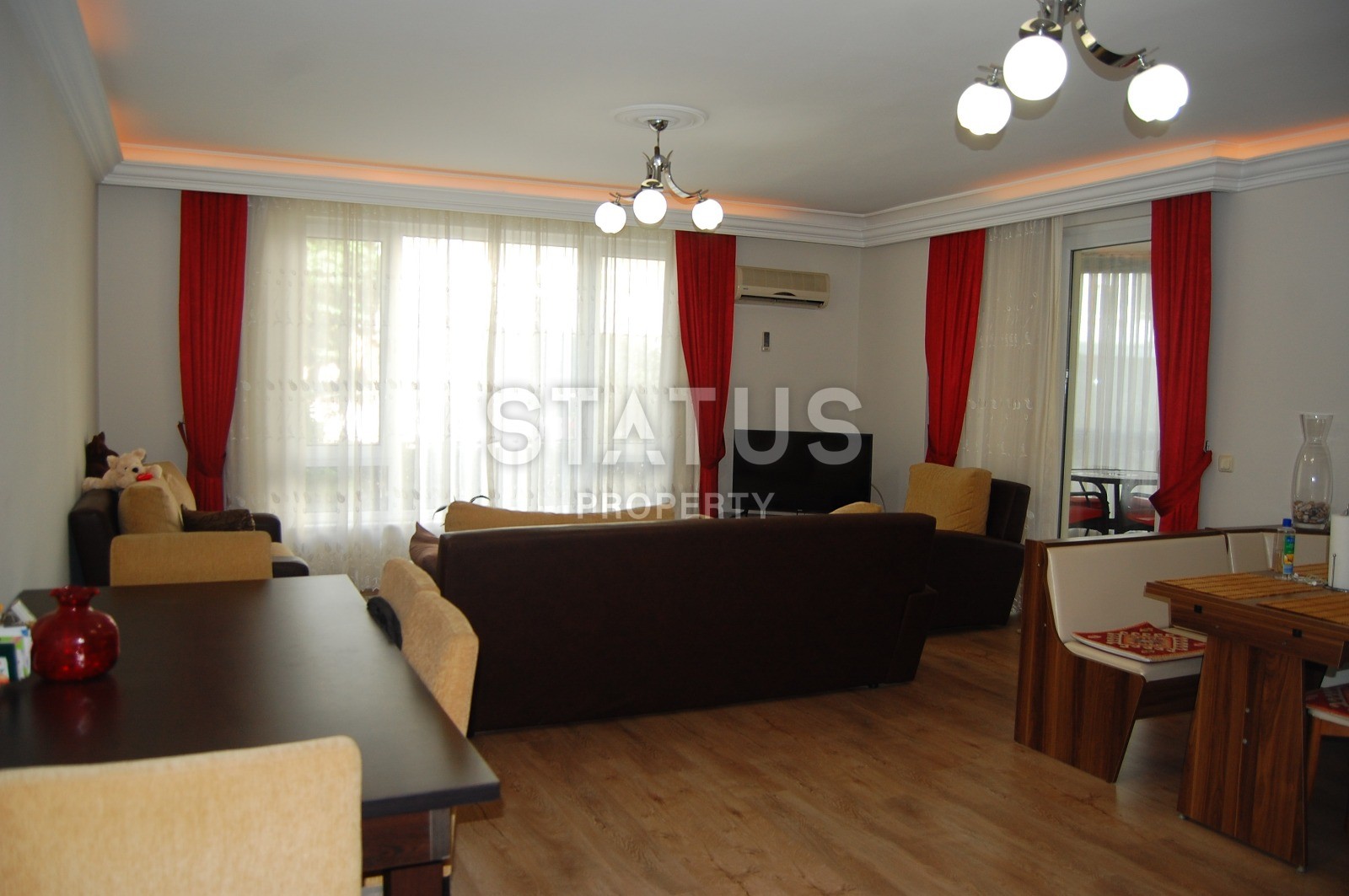 Просторная меблированная квартира рядом с набережной в Обе, 135м2 фото 3