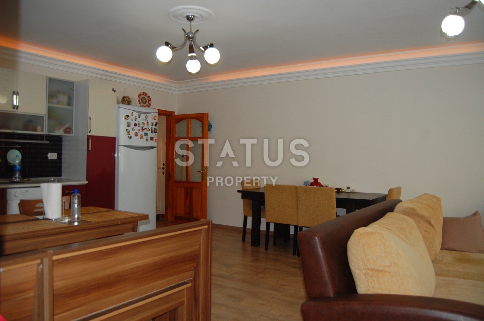 Просторная меблированная квартира рядом с набережной в Обе, 135м2 фото 6