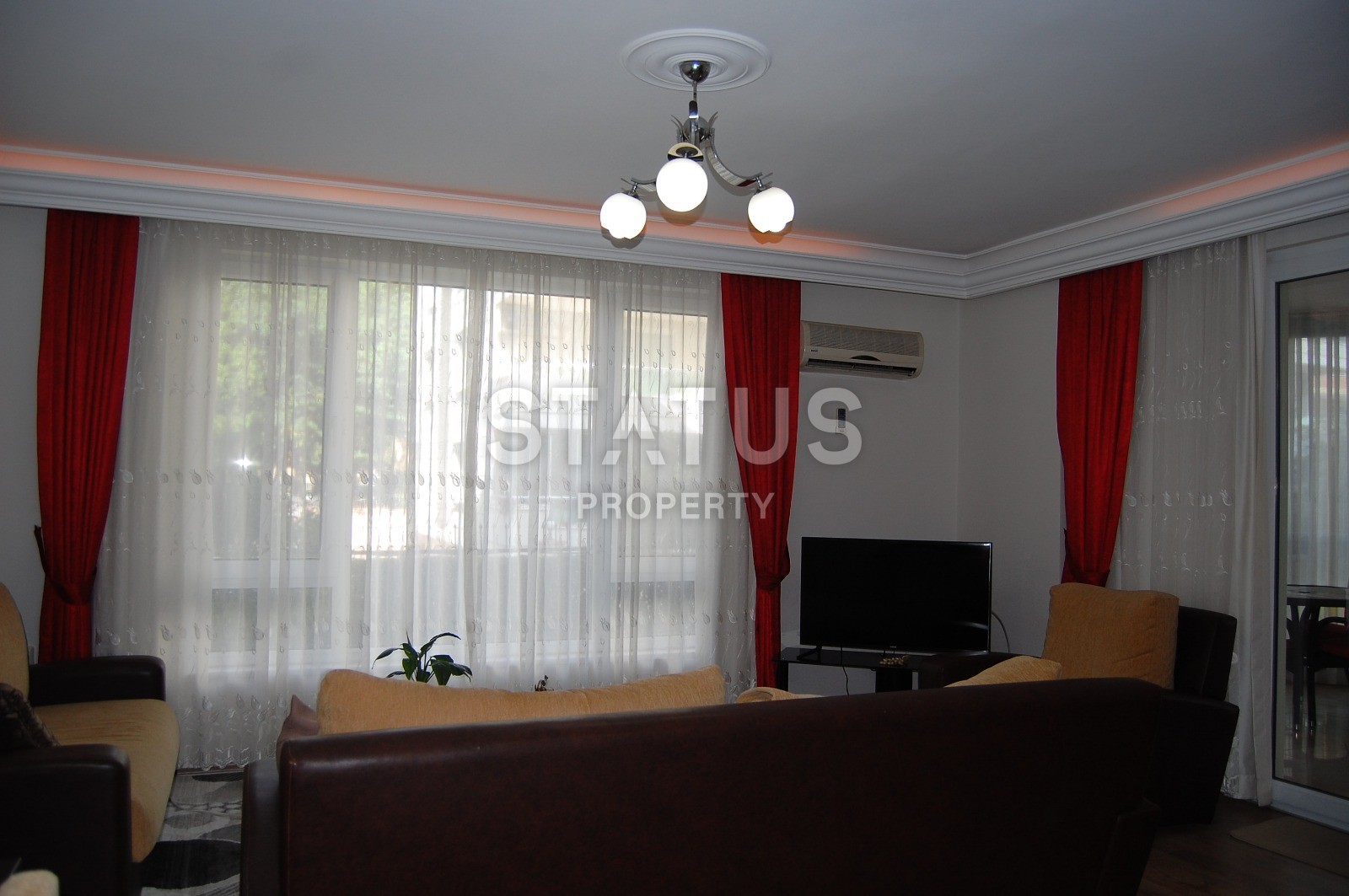 Просторная меблированная квартира рядом с набережной в Обе, 135м2 фото 7