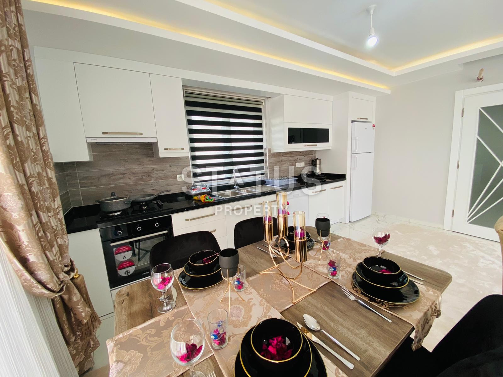 Трехкомнатная квартира с мебелью с большой террасой, 120 м2 фото 22