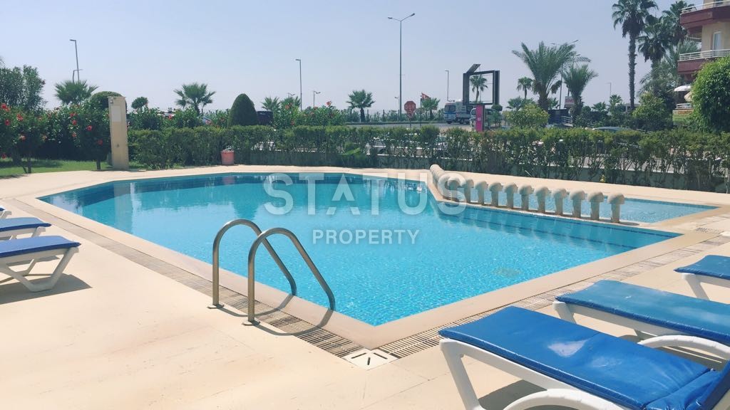 Большая квартира с видом на море и горы на первой линии в Махмутларе 220 кв.м фото 3