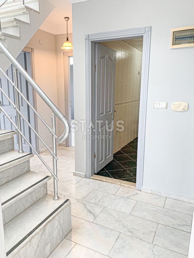 Двух уровневая квартира 3+1 с видом на море и горы, 180 м2. Тосмур, Алания. фото 32