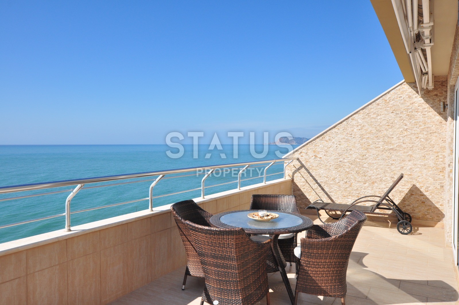 Duplex apartment 3+1 with direct sea views in one of the best complexes in Mahmutlar, 195 m2. фото 22
