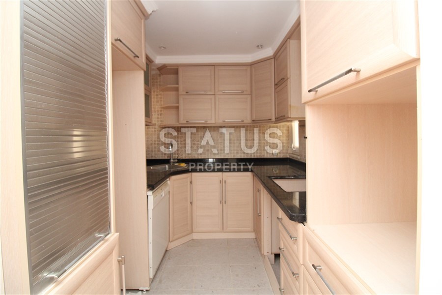 Квартира 2+1 в комплексе на первой береговой линии, 85 м2 в Махмутларе. фото 11