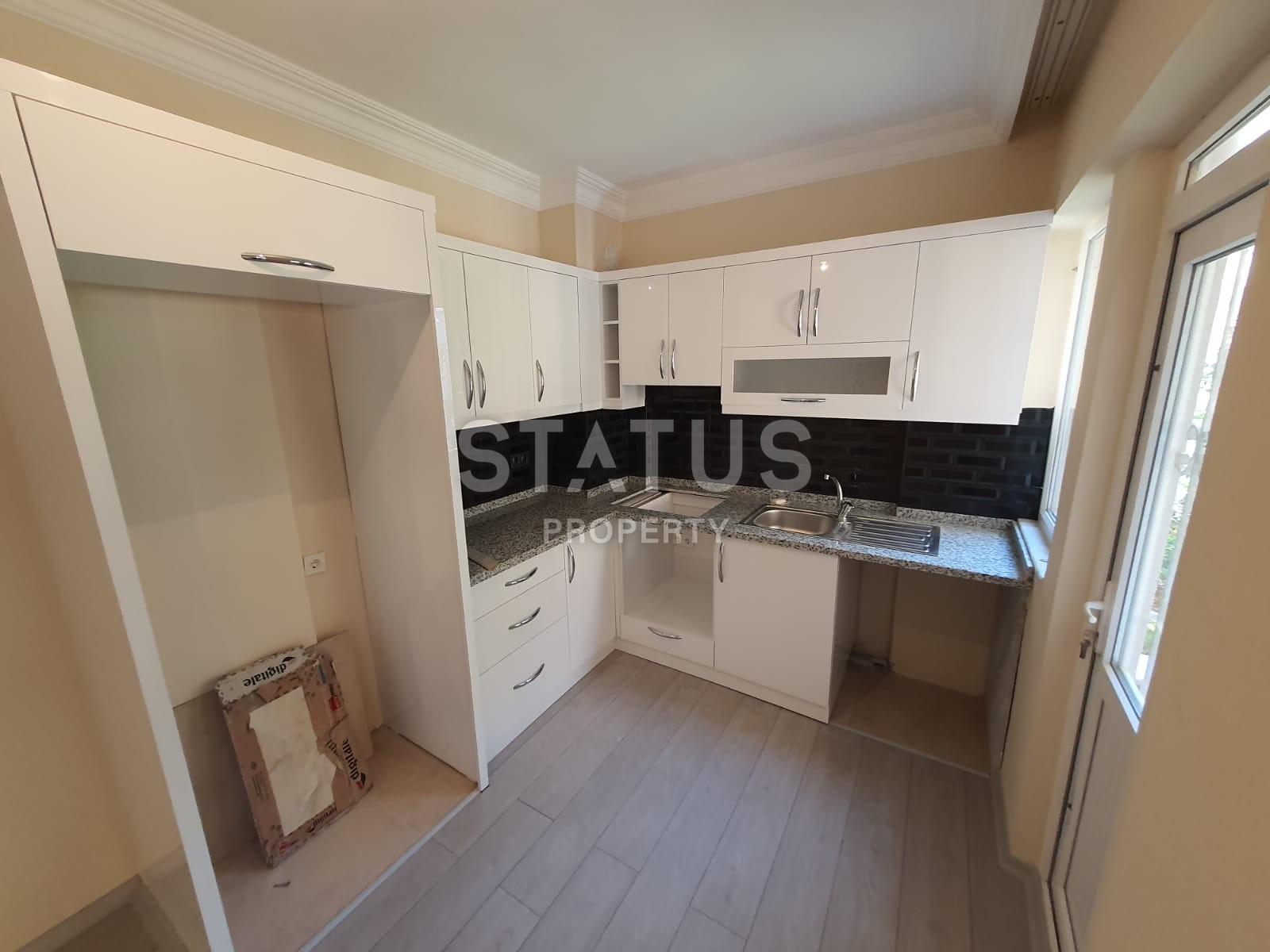 Квартира со свежим ремонтом в центре Алании в 500 метрах от моря, 90м2 фото 9