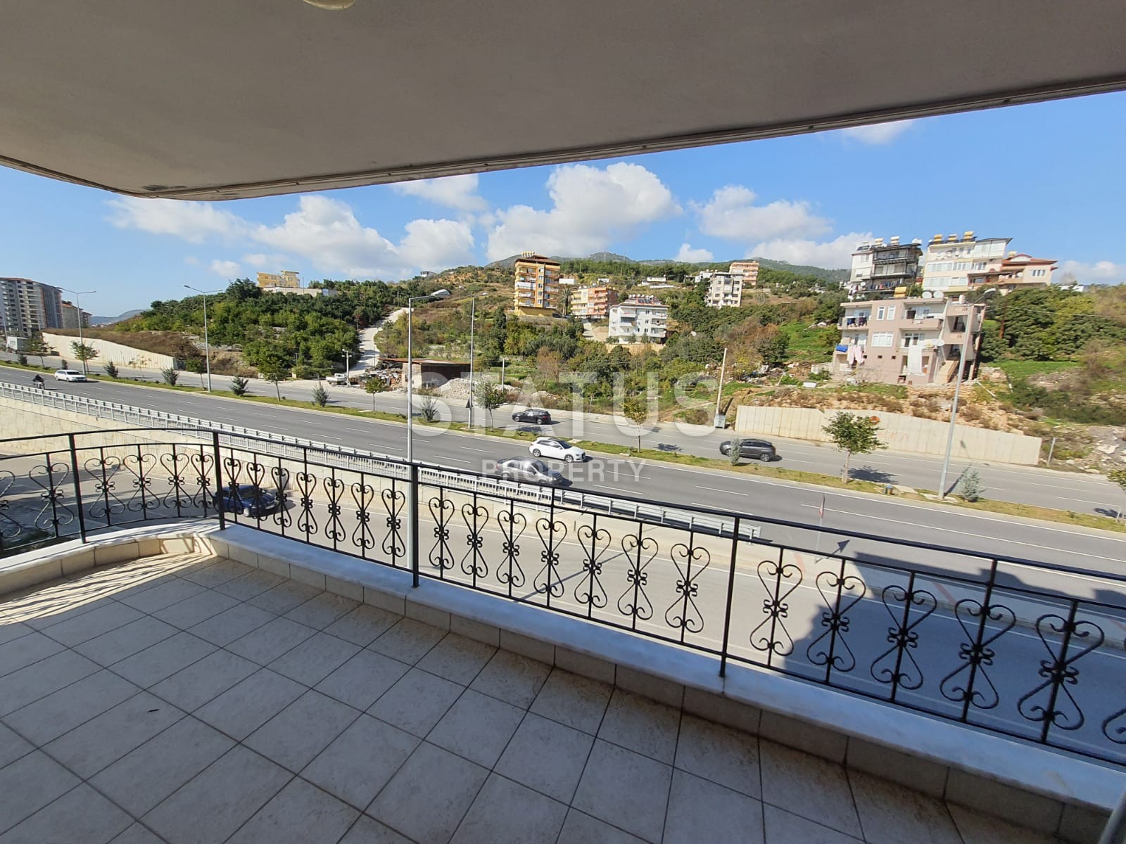 Большая четырехкомнатная квартира в районе Джикджилли фото 19