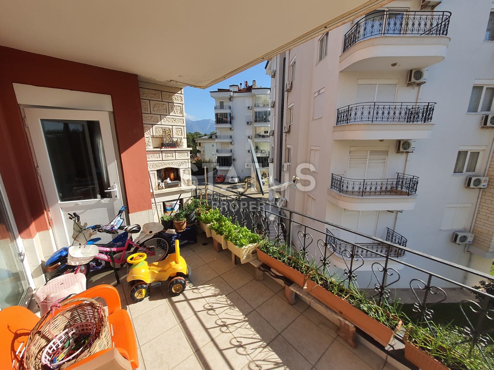 Большая четырехкомнатная квартира в районе Джикджилли фото 22