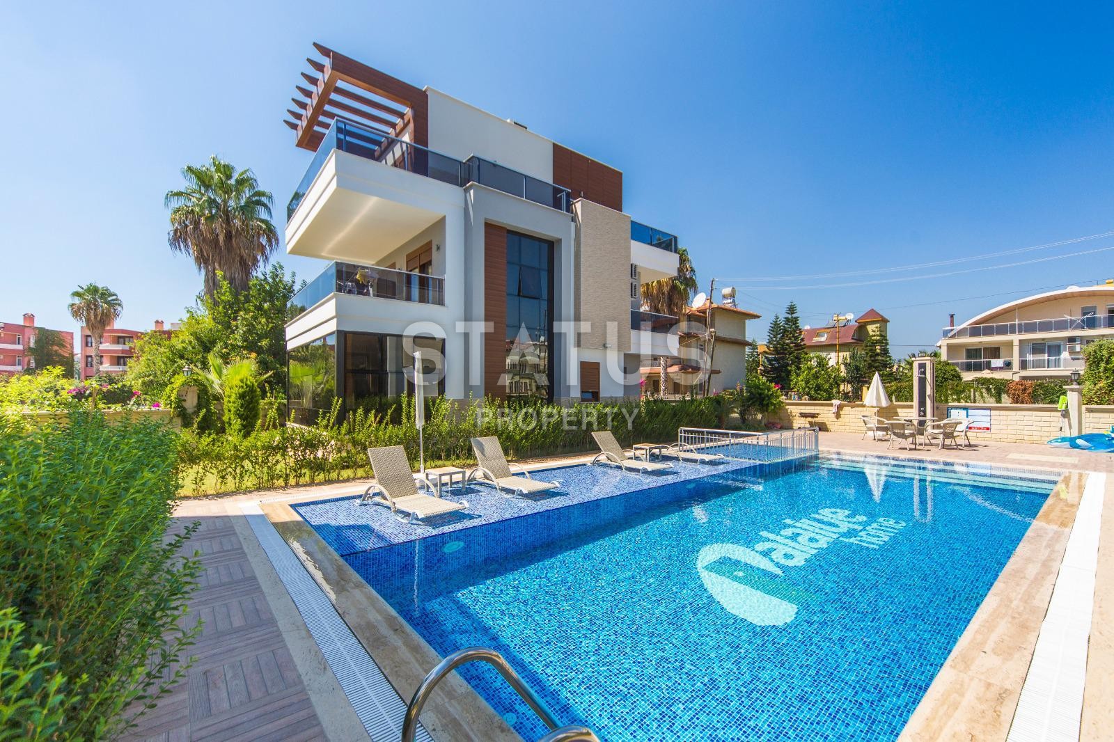 Вилла 3+1 на побережье, 210 м2. Конаклы, Алания. фото 1