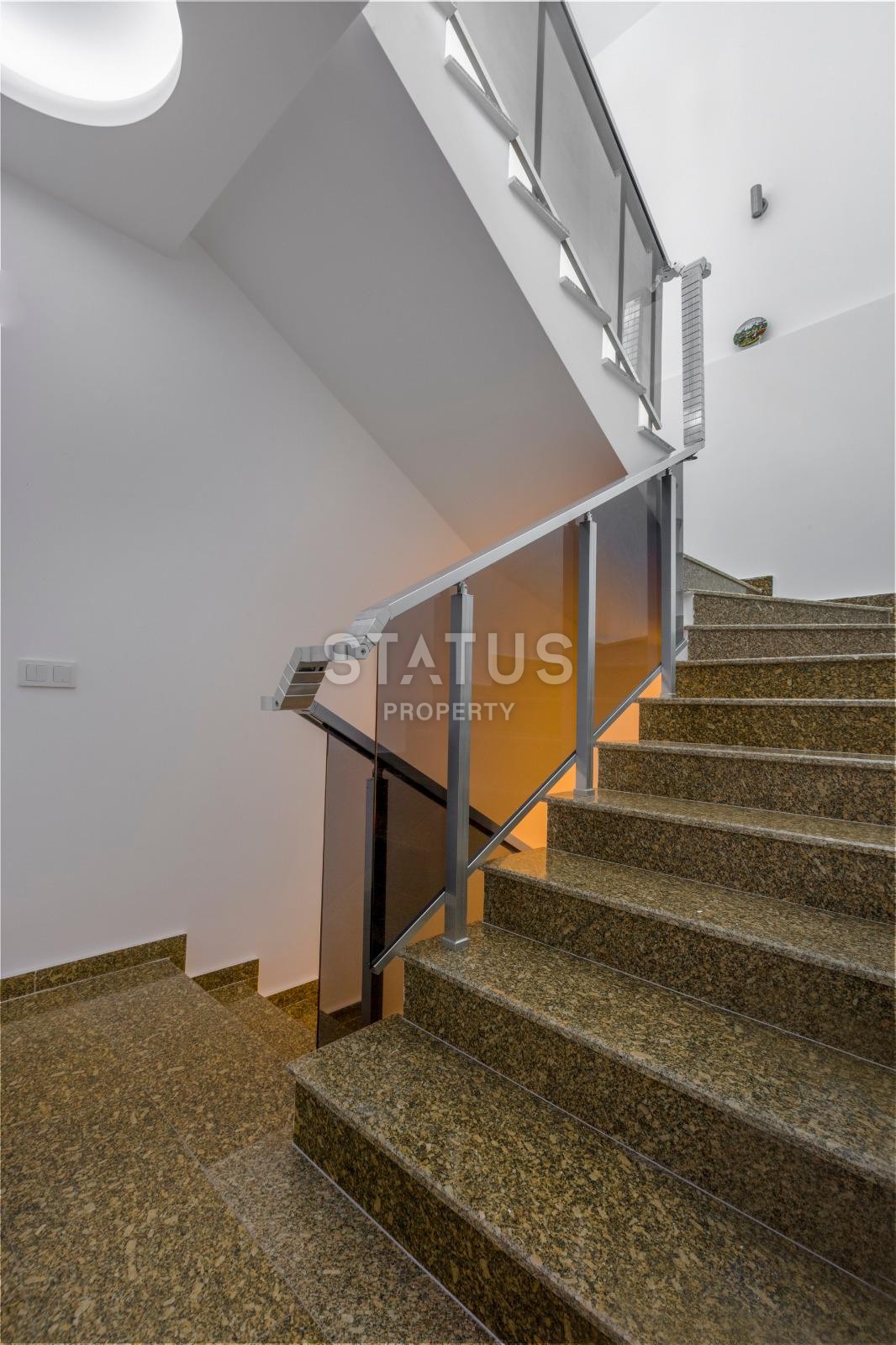 Вилла 3+1 на побережье, 210 м2. Конаклы, Алания. фото 13