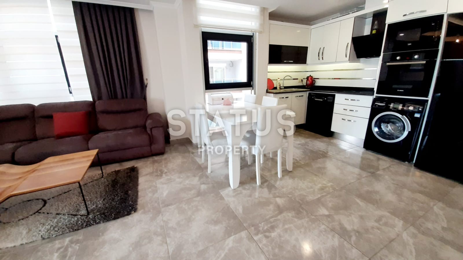 Трехкомнатная квартира в комплексе с инфраструктурой, 110 м2 фото 3