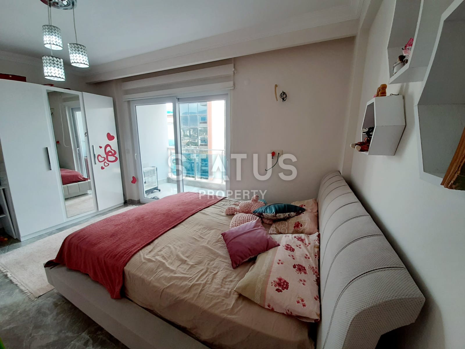 Трехкомнатная квартира в комплексе с инфраструктурой, 110 м2 фото 17