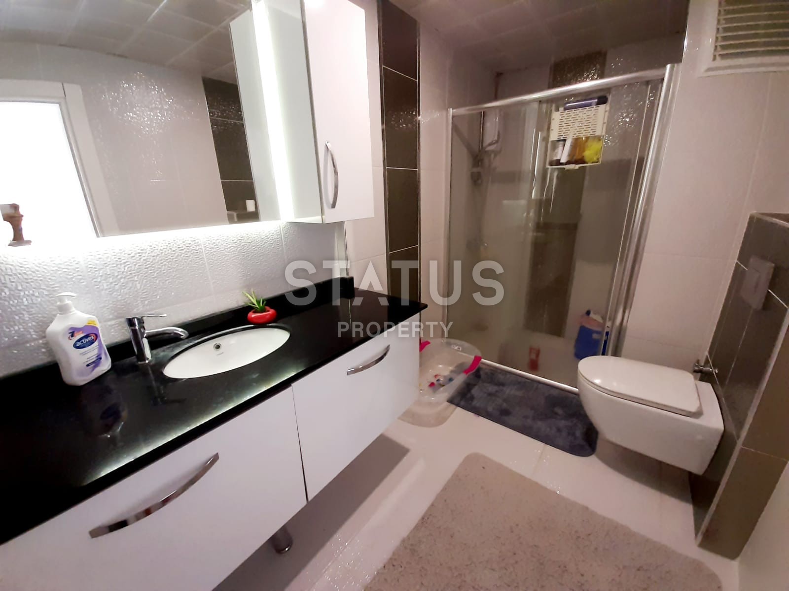 Трехкомнатная квартира в комплексе с инфраструктурой, 110 м2 фото 18