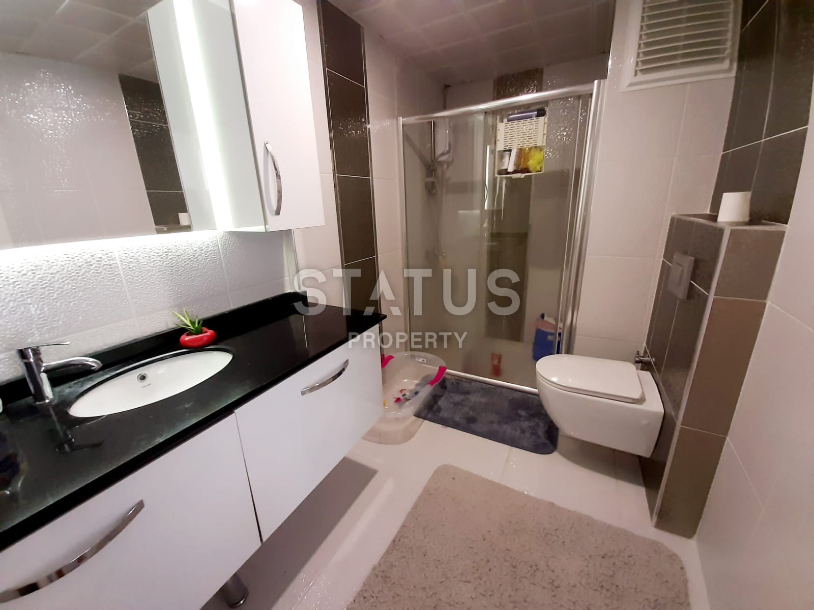 Трехкомнатная квартира в комплексе с инфраструктурой, 110 м2 фото 20