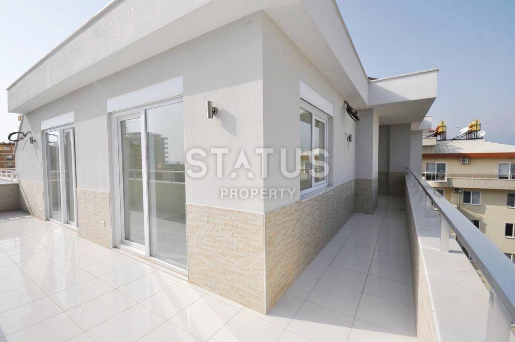 Два пентхауса 3+1135 м2 в центре района Махмутлар, Аланья фото 12