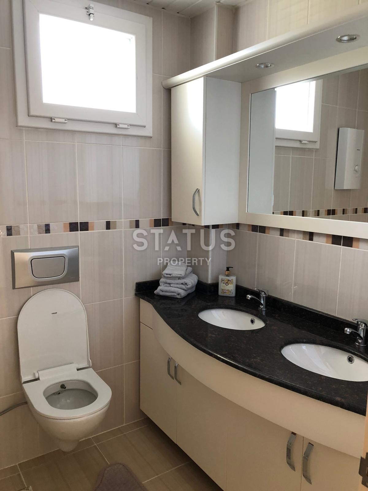 Villa 4+1 with its own territory of 500 m2 in Kargicak. фото 8