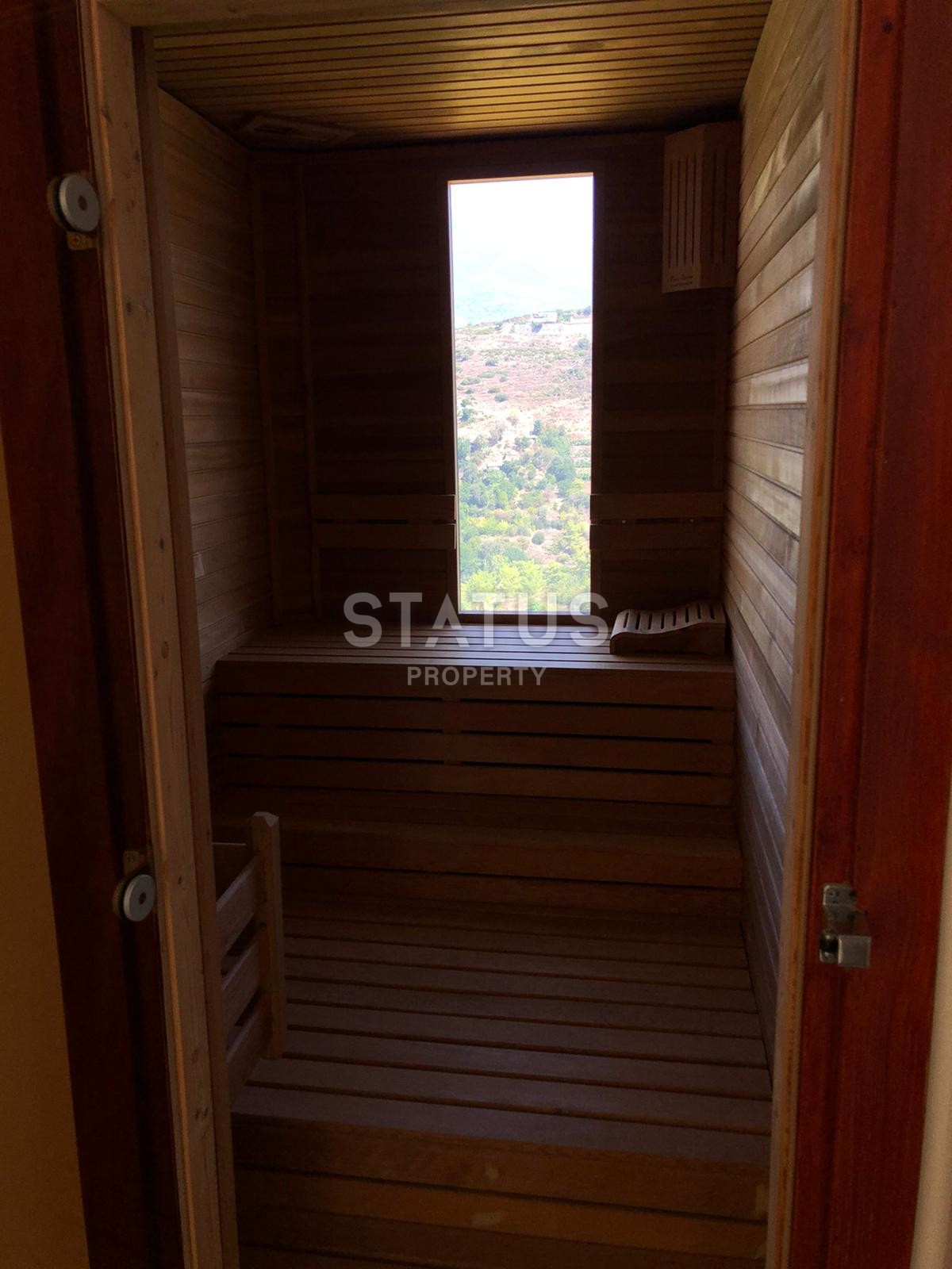 Villa 4+1 with its own territory of 500 m2 in Kargicak. фото 10