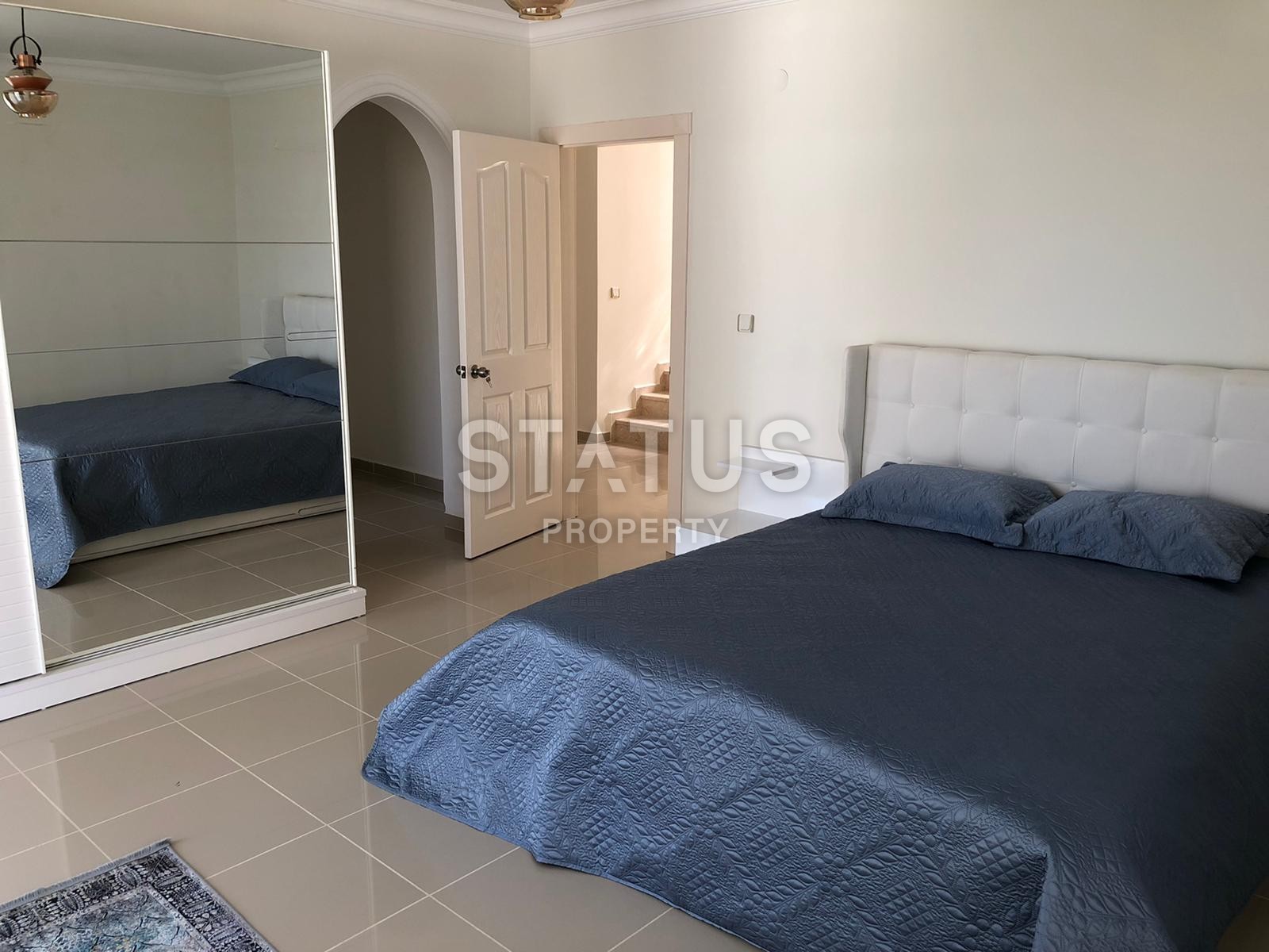 Villa 4+1 with its own territory of 500 m2 in Kargicak. фото 20