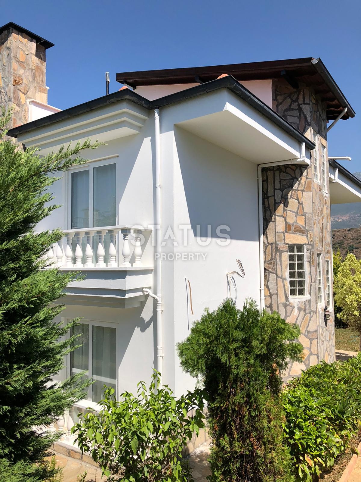 Villa 4+1 with its own territory of 500 m2 in Kargicak. фото 29