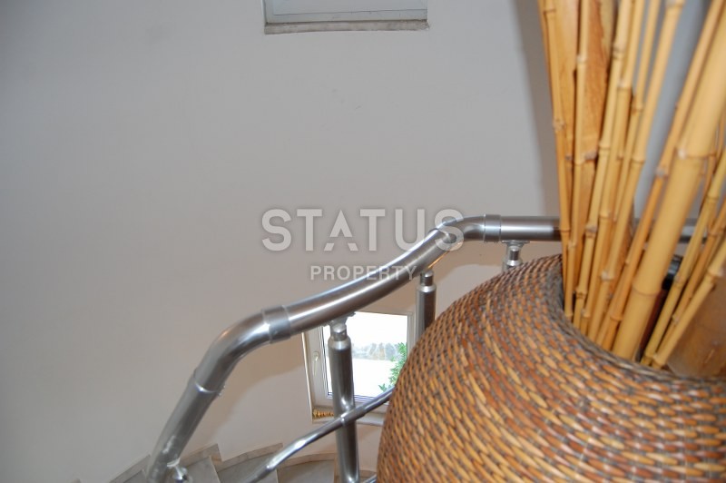 Отдельностоящая вилла 4+1 с видом на море, 325 м2. Центр, Алания. фото 56