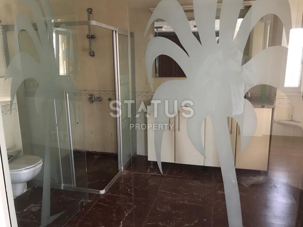 Отдельностоящая вилла 4+1 с большим участком и видом на море в Махмутларе, 1475 м2. фото 11