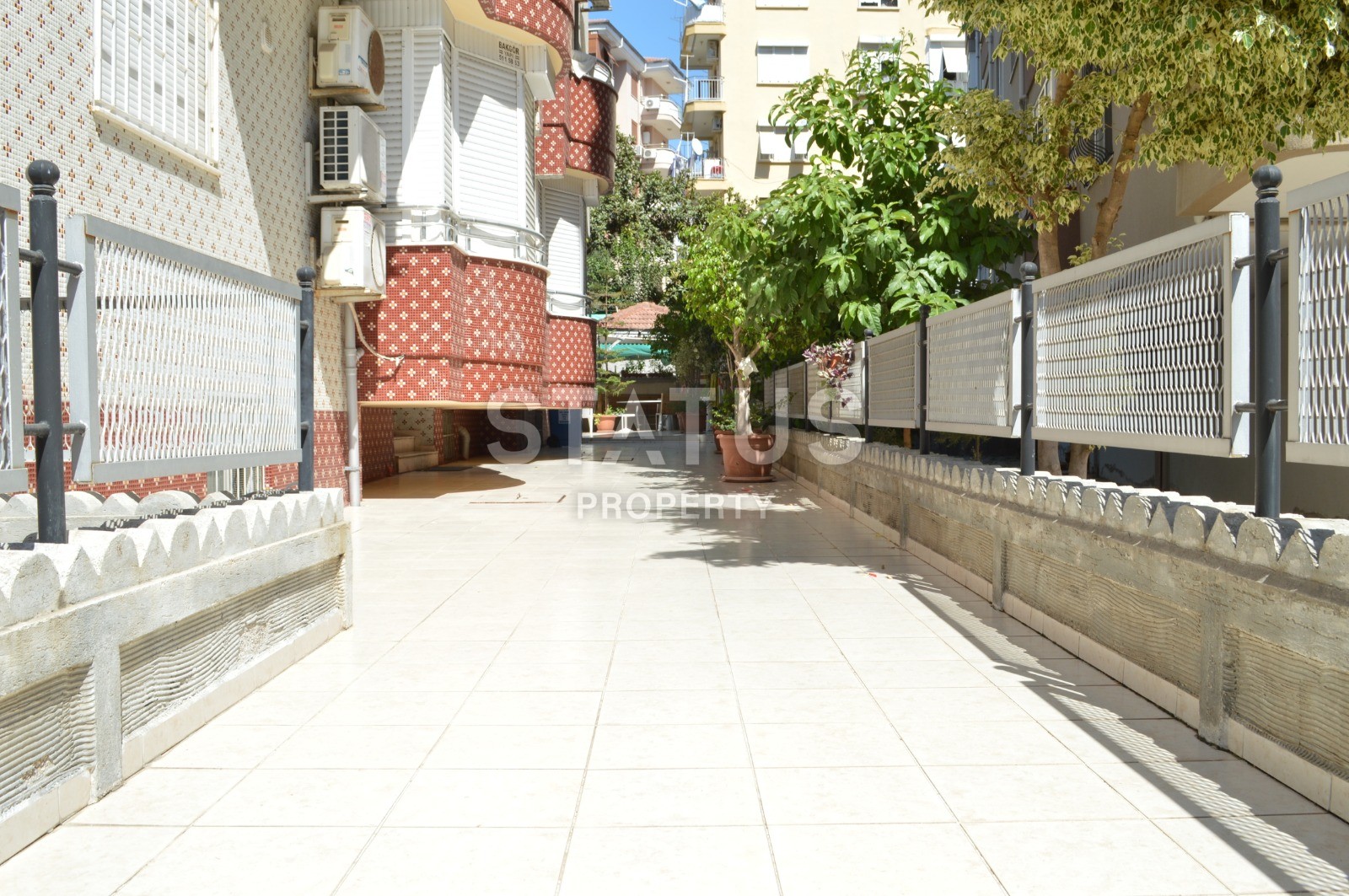 Трехкомнатная квартира возле пляжа Клеопатры с мебелью и техникой! 100 кв.м. фото 21