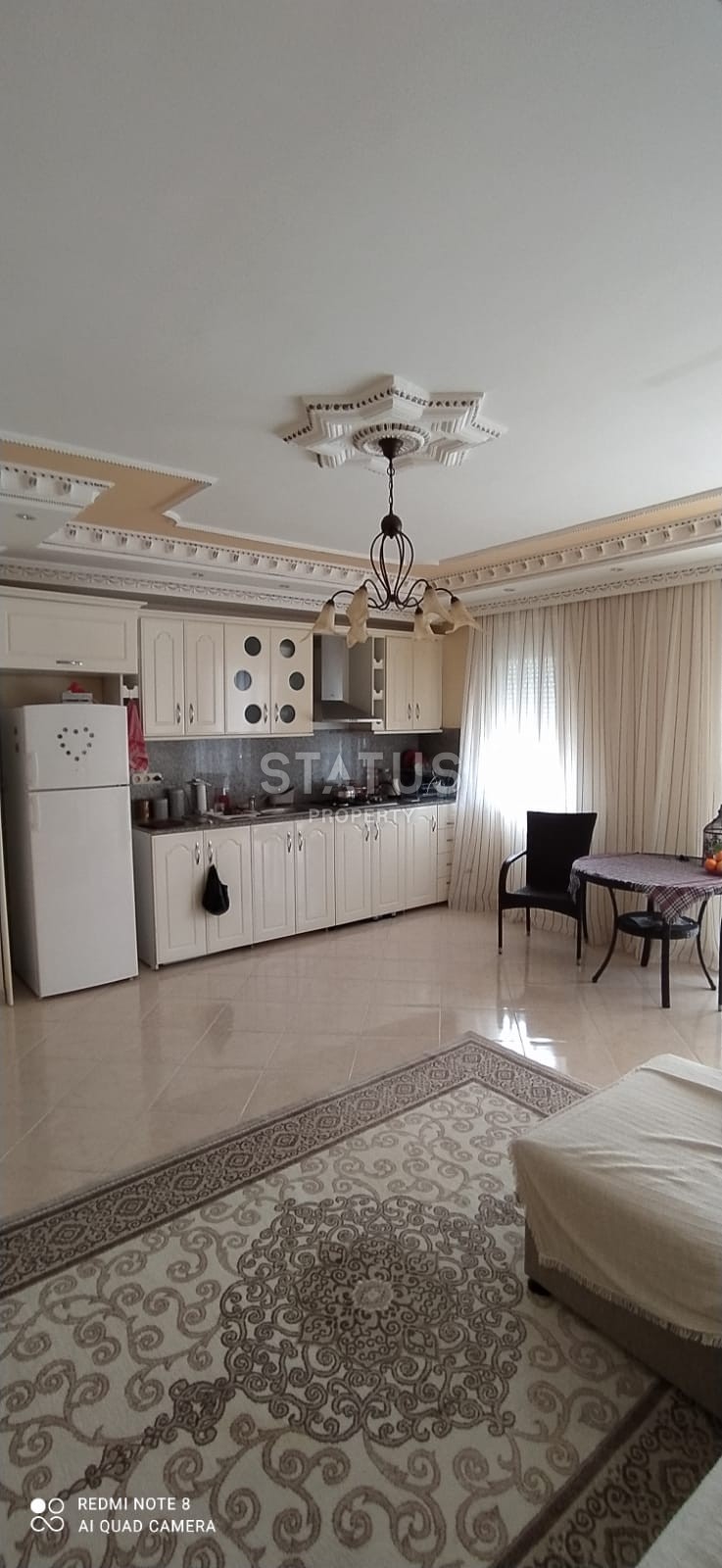 Spacious apartment 2+1 with furniture at a good price, 125 m2. Mahmutlar, Alanya. фото 3