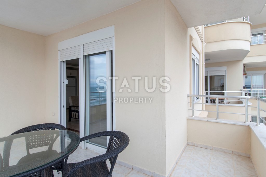 Вид на море! Первая линия! Престижный район Тосмур! Большая квартира за малые деньги! 120 кв.м. фото 3