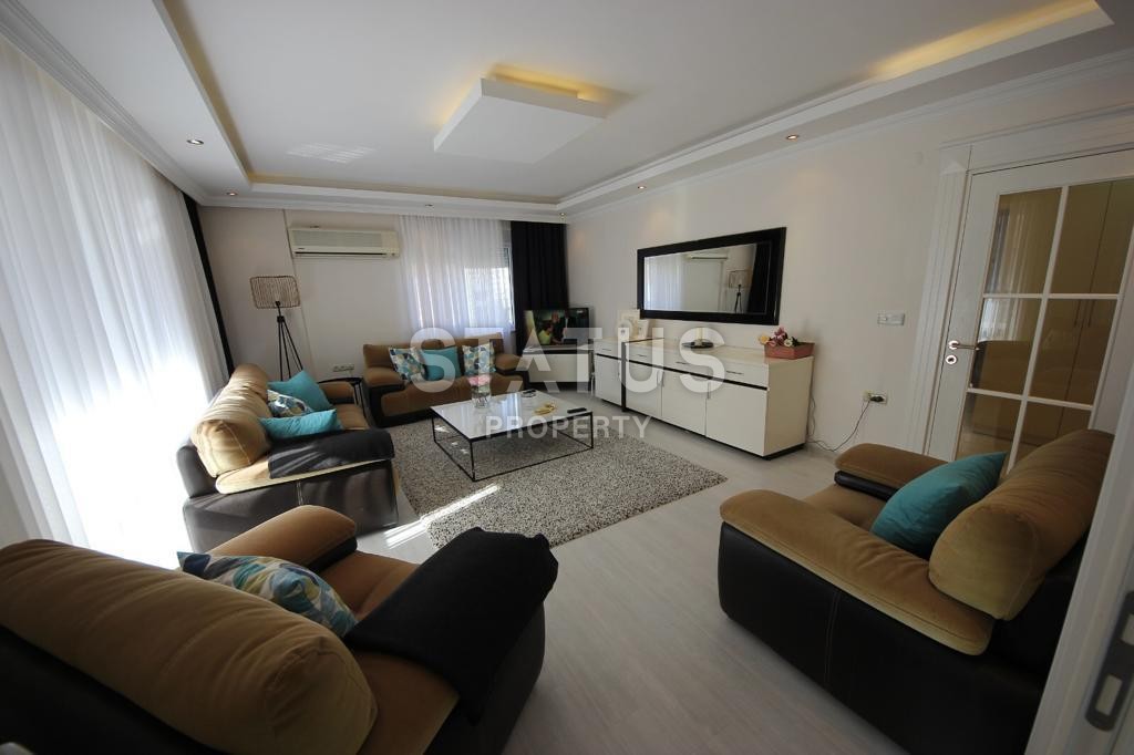 Spacious furnished apartment 3+1 in Mahmutlar, 165 m2 фото 4