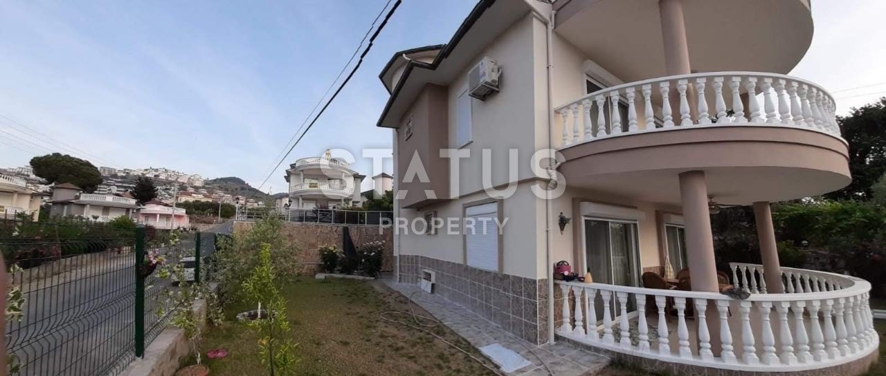 Трёхэтажная вилла 3+1 со своим участком земли, 500 м2 фото 14