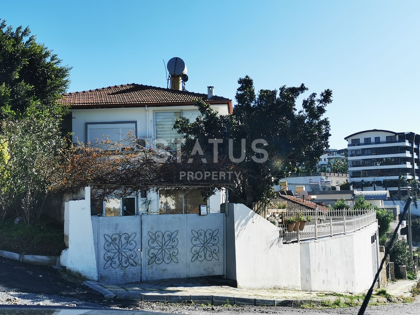 Вилла 3+1 с личным бассейном и рядом с морем, 150 м2 фото 3