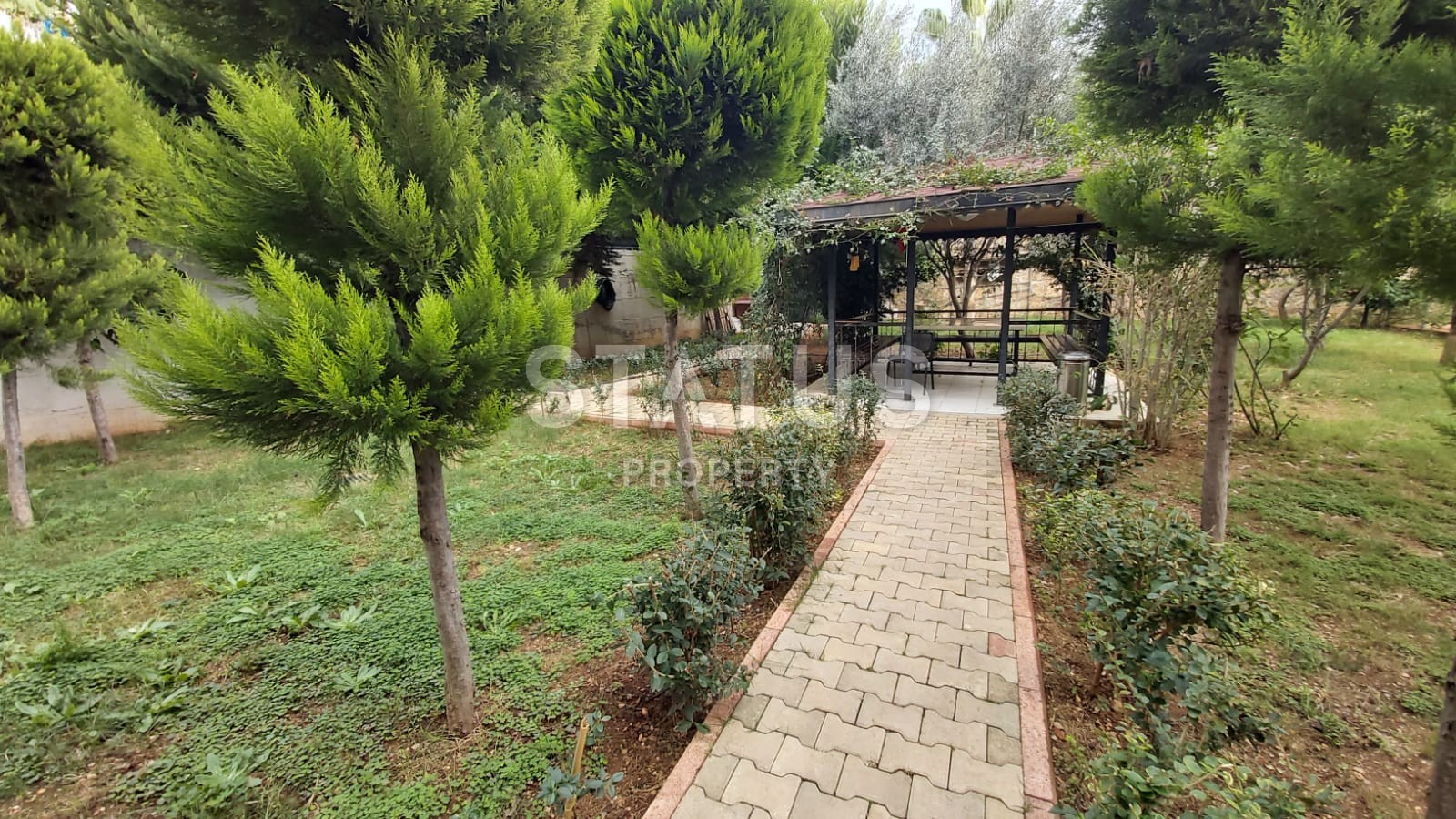 Меблированная просторная трехкомнатная квартира, 125м2 фото 21