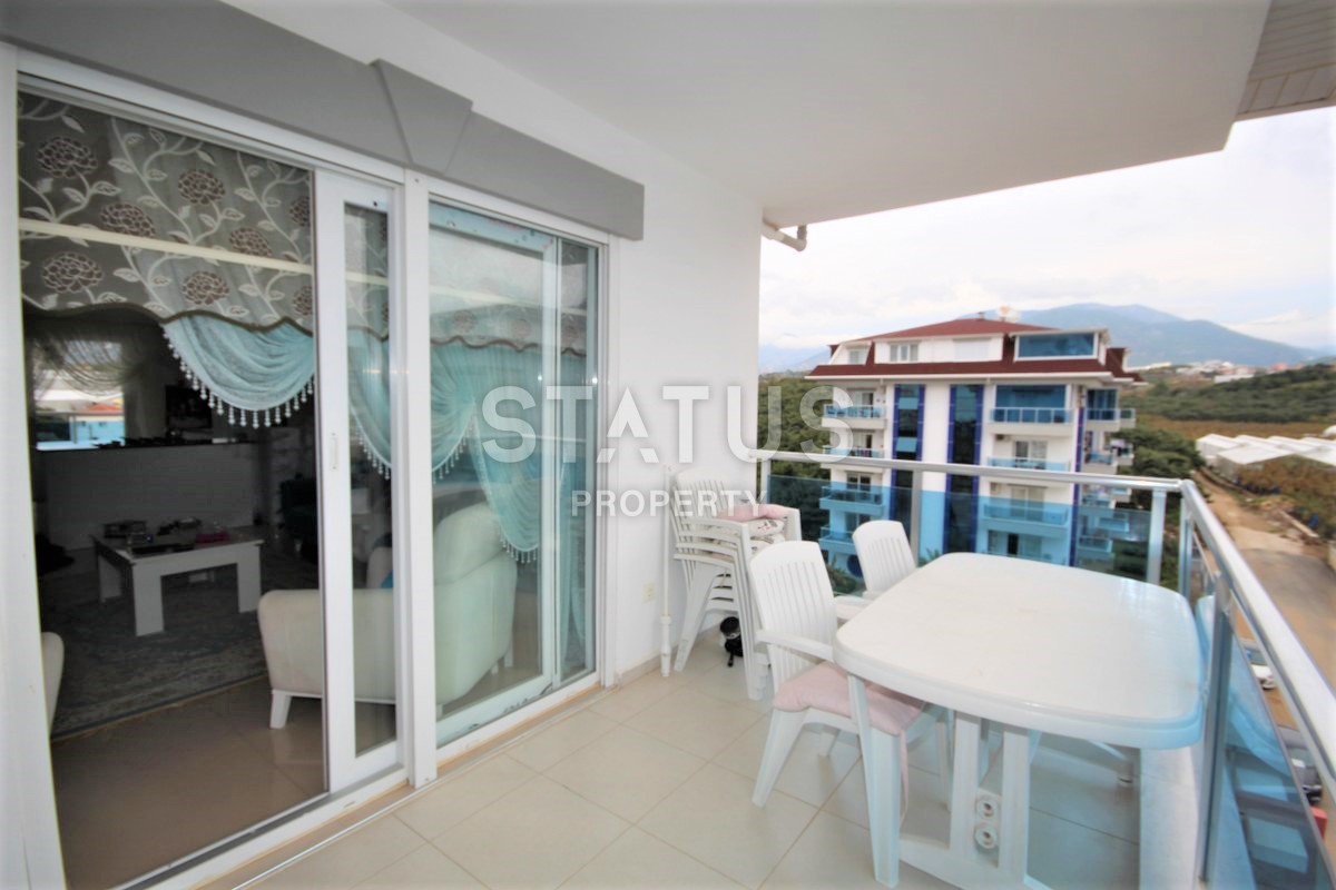 Меблированный дуплекс 2+1 с видом на море и горы в районе Кестель, 165 м2. фото 24