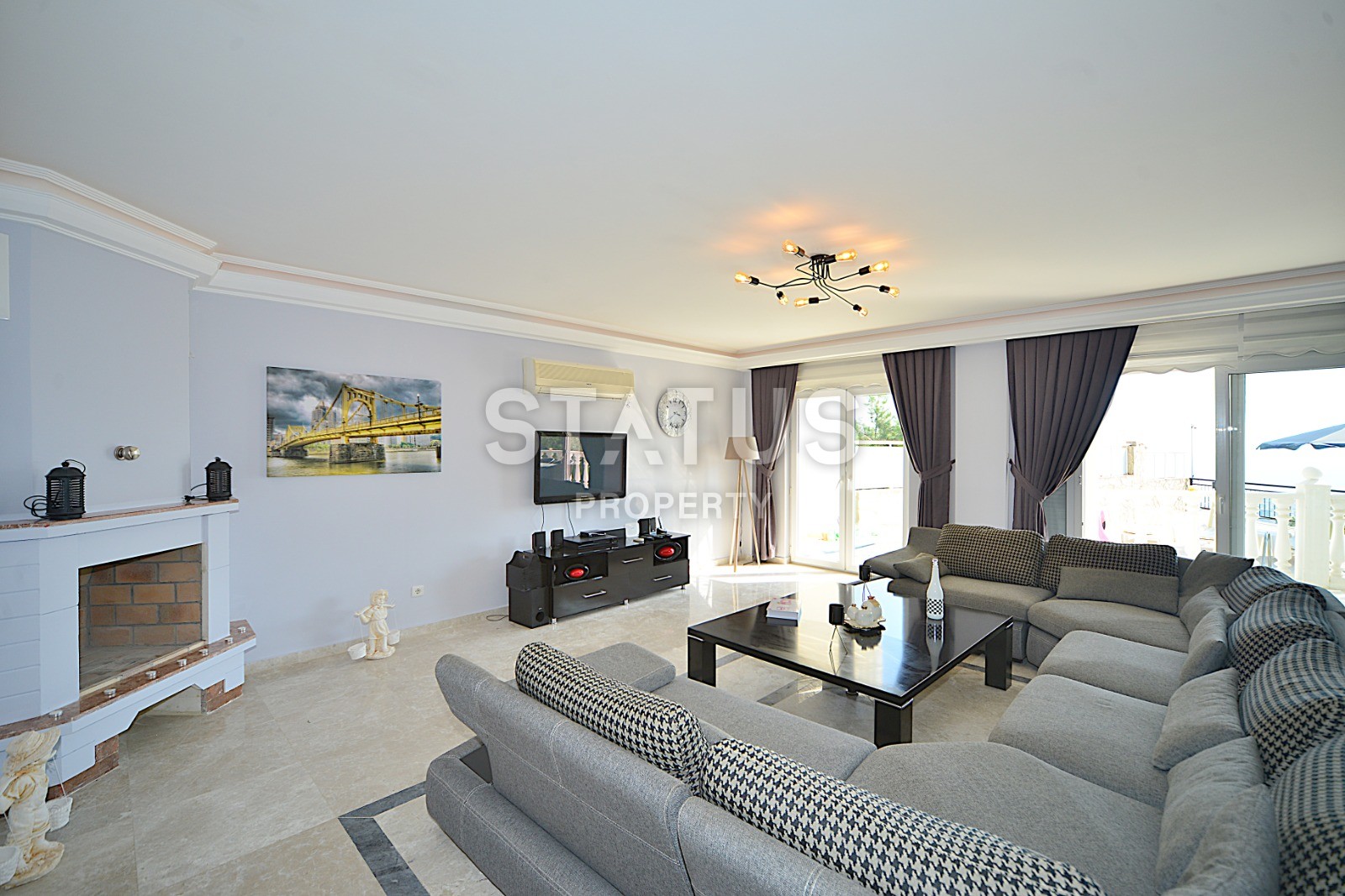 Вилла 3+1 с отдельной территорией и бассейном по хорошей цене. Центр, Алания. фото 11