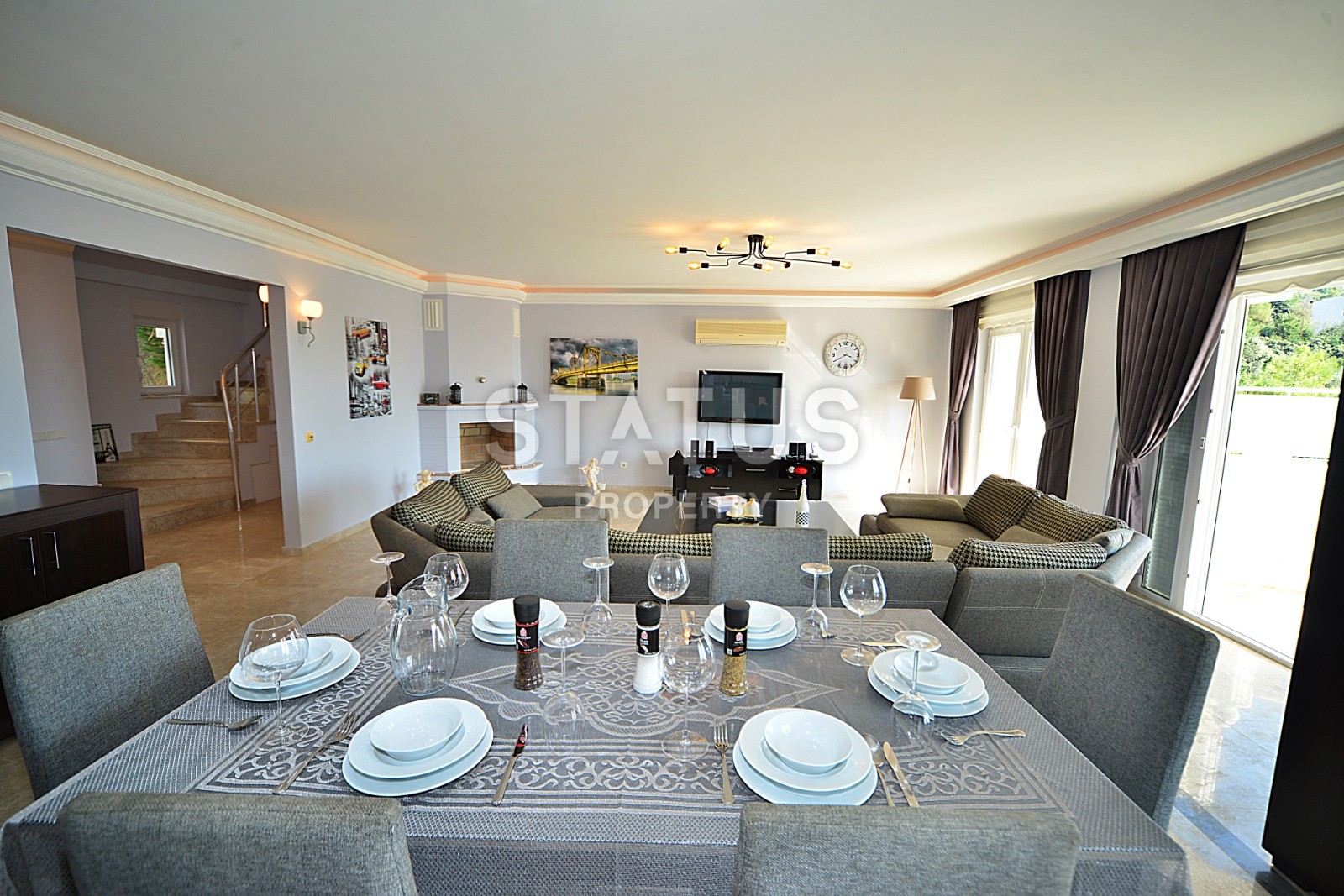 Вилла 3+1 с отдельной территорией и бассейном по хорошей цене. Центр, Алания. фото 16